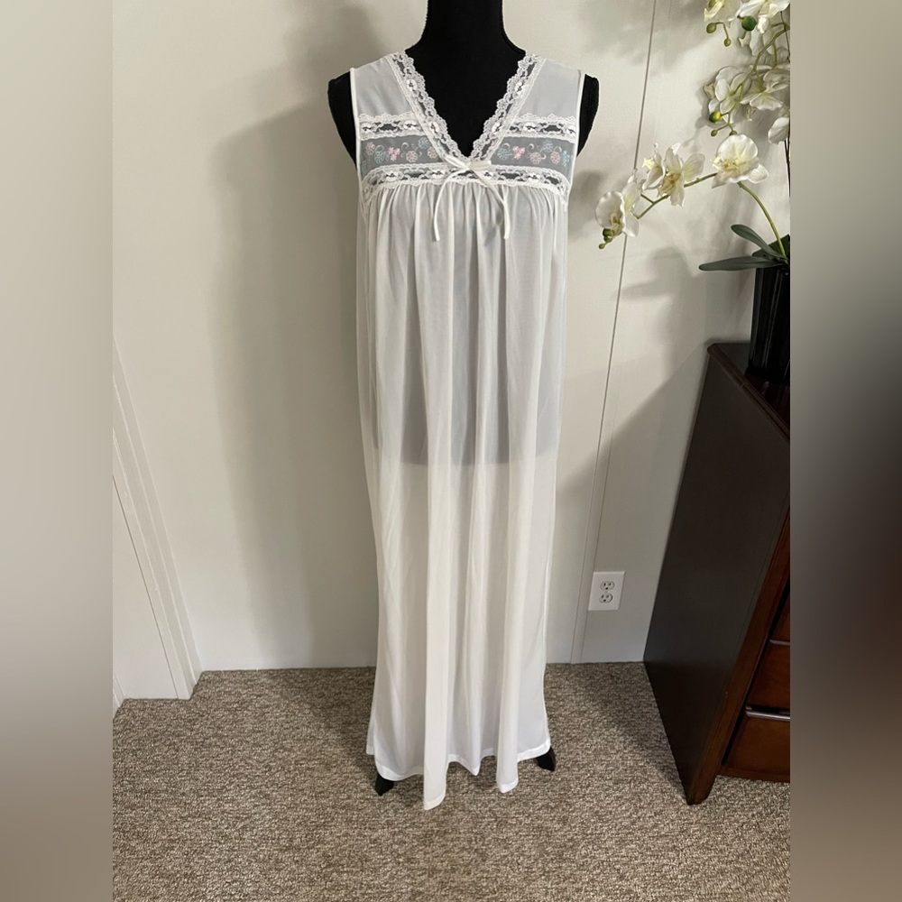 Vintage Nightgown